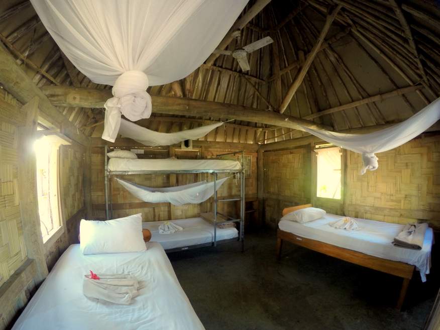 Barefoot Manta Resort.
