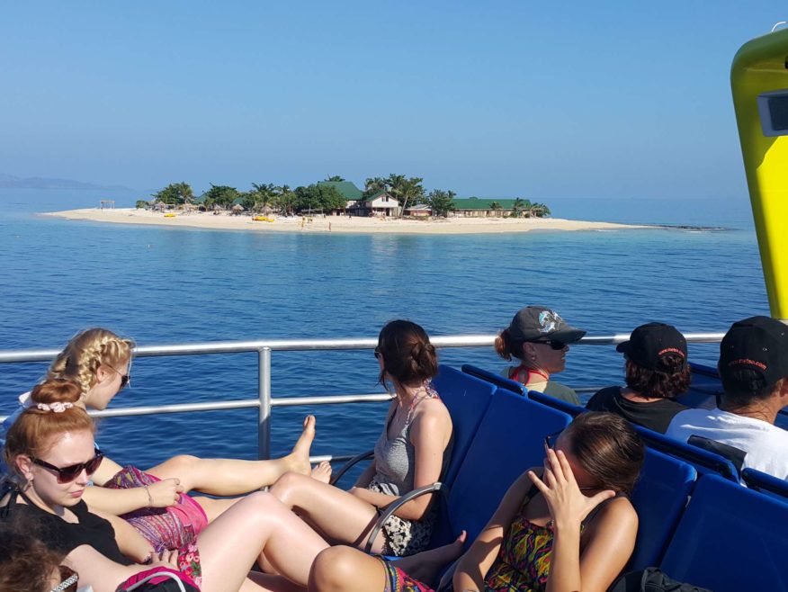 Mamanuca Island Explorer - 3 hour Cruise