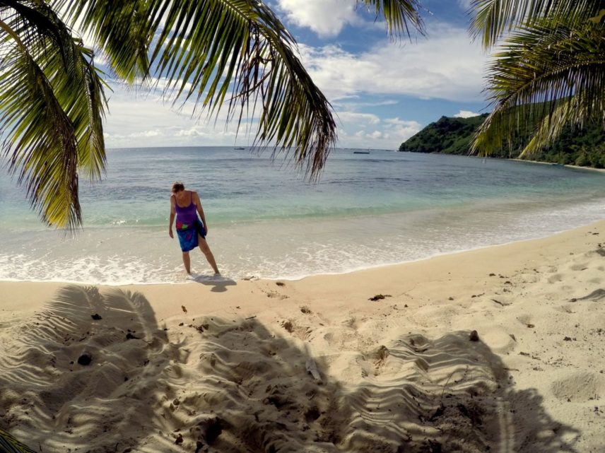 Day Trip to Botaira Beach Resort in the Yasawa's for Lobster/Seafood Lunch