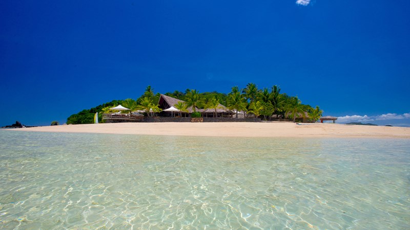 Castaway Island Resort Day Trip with resort lunch - save $12