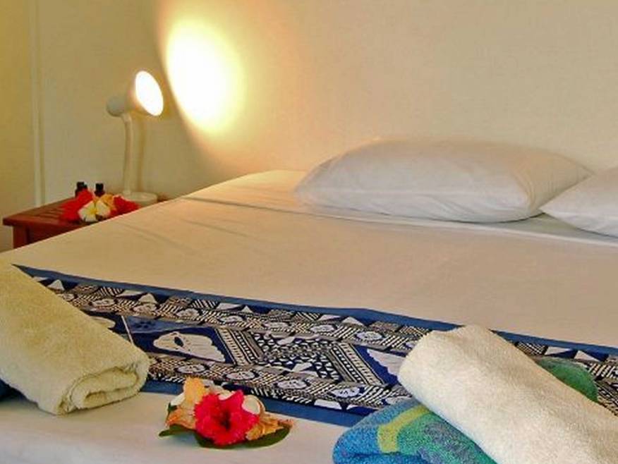 Blue Lagoon Bula Lodge