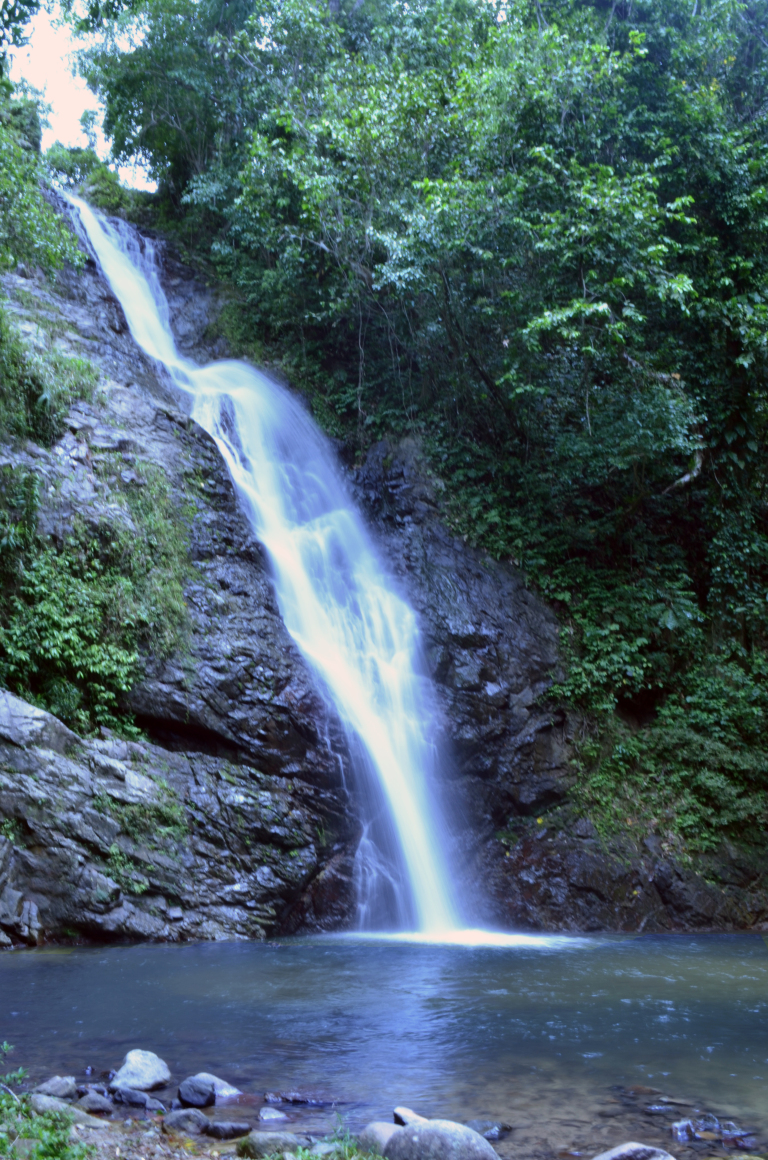 Biausevu Fiji Waterfall